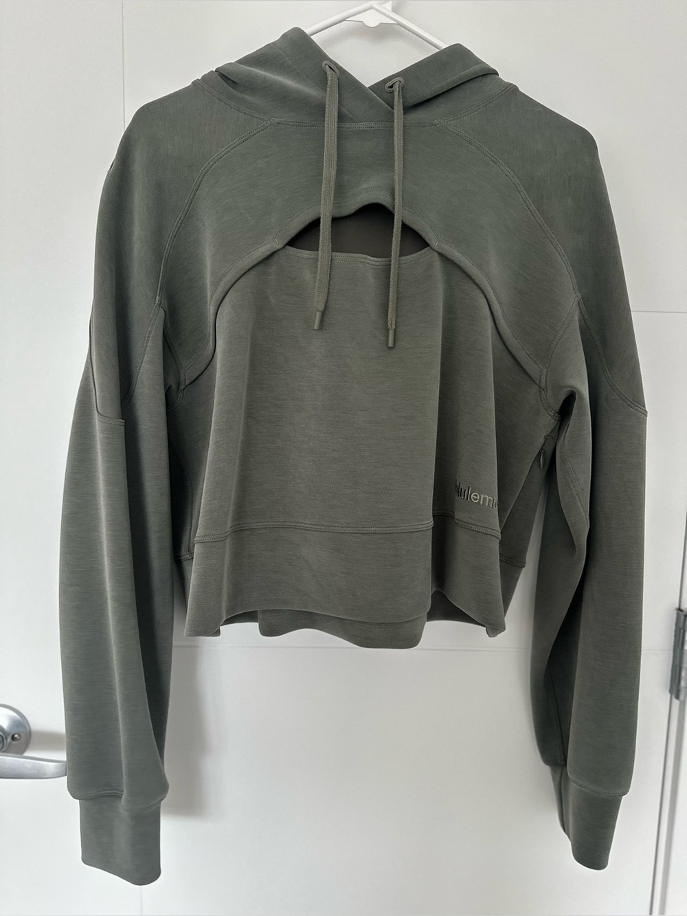 Lululemon Get Centred Crop Hoodie Grey Sage Size 8